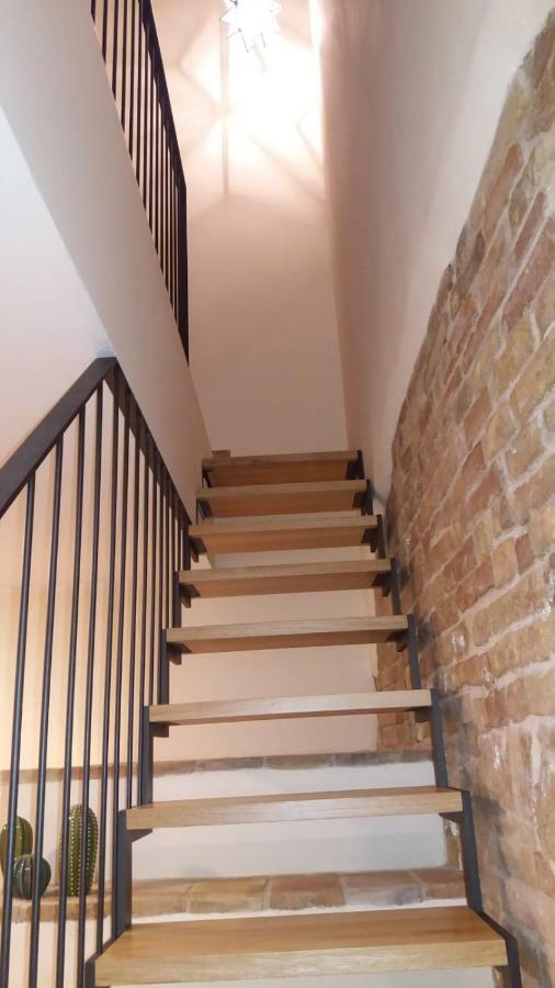 Via Barocci 34 Hotel Urbino Kültér fotó
